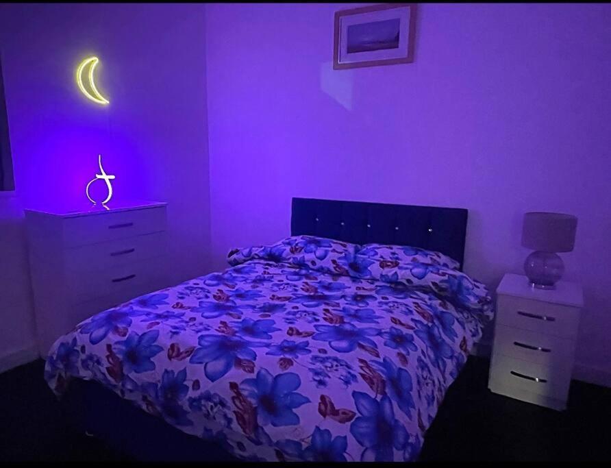 맨체스터 Modern 2-Bed Flat In Salford 아파트 외부 사진